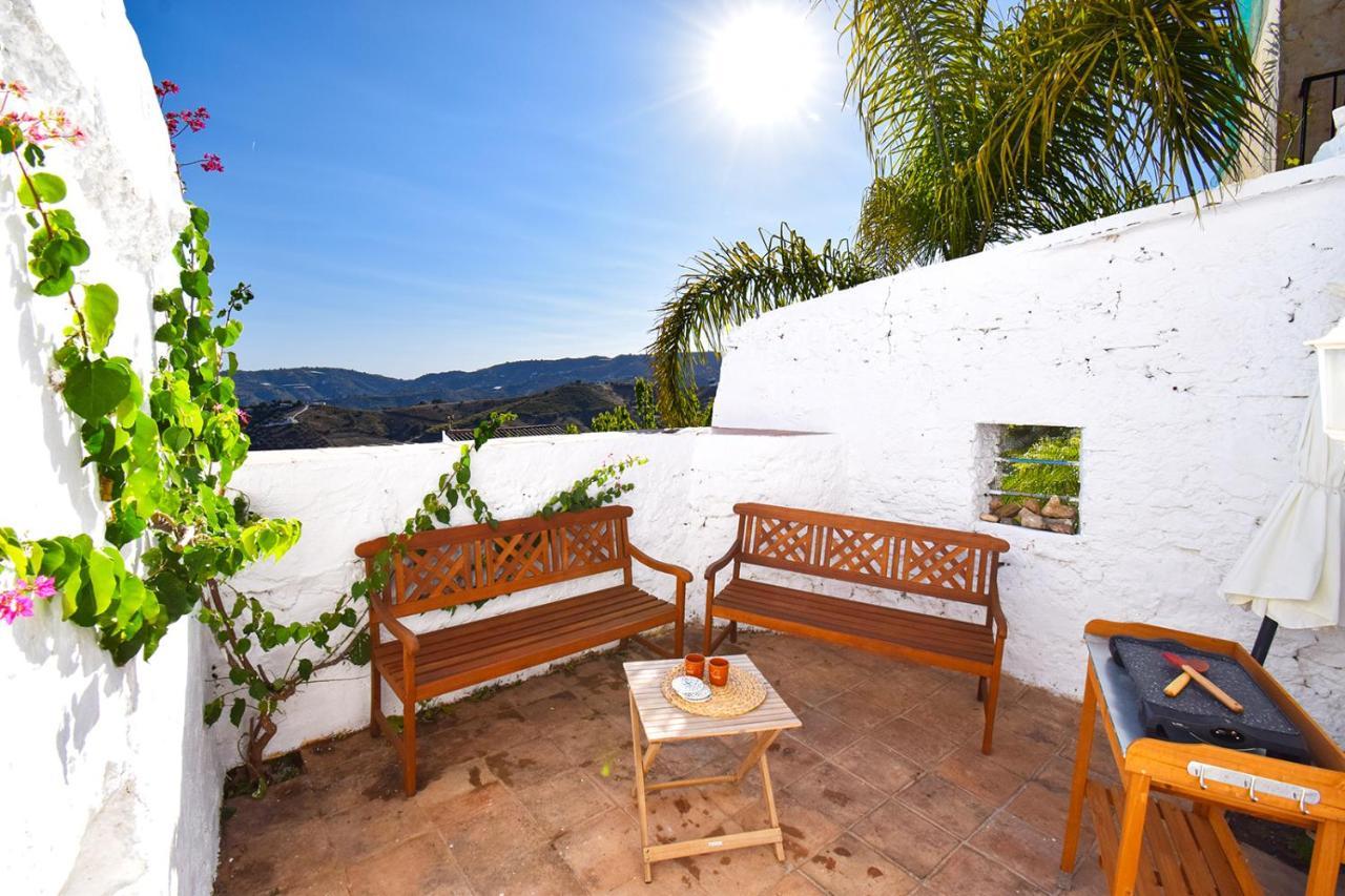 Casa Jazmin, Frigiliana Traditional Townhouse With Great Views Hansonholiday Rentals Exterior photo